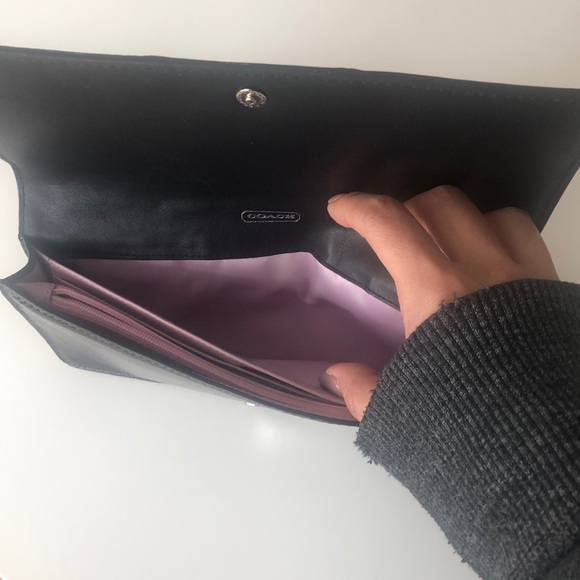 Coach black slim leather wristlet wallet - Picture 6 of 6